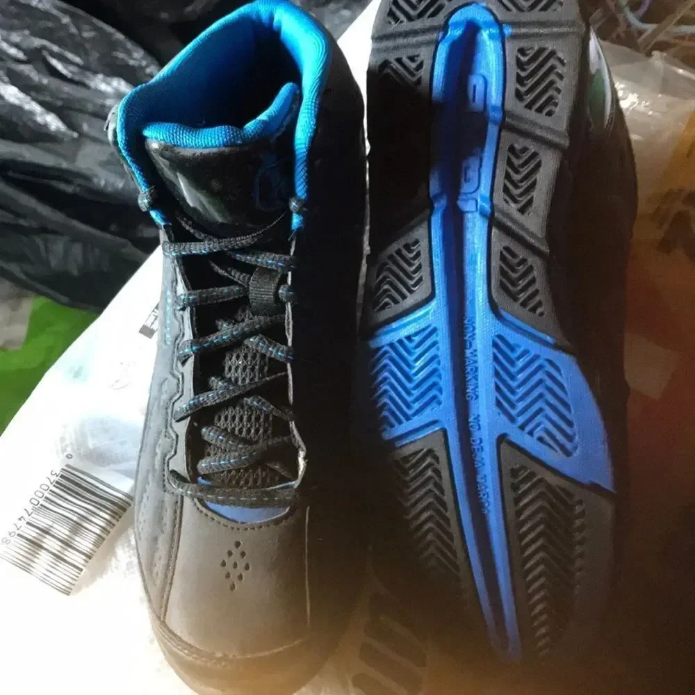 And1 Boy’s Blue/ Black Sneakers NWT